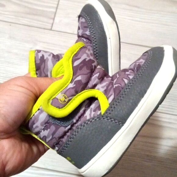 (72-3395)  🔥3/$20🔥 SURPRIZE by Stride Rite  Shoes  Size 4 - Picture 4 of 10